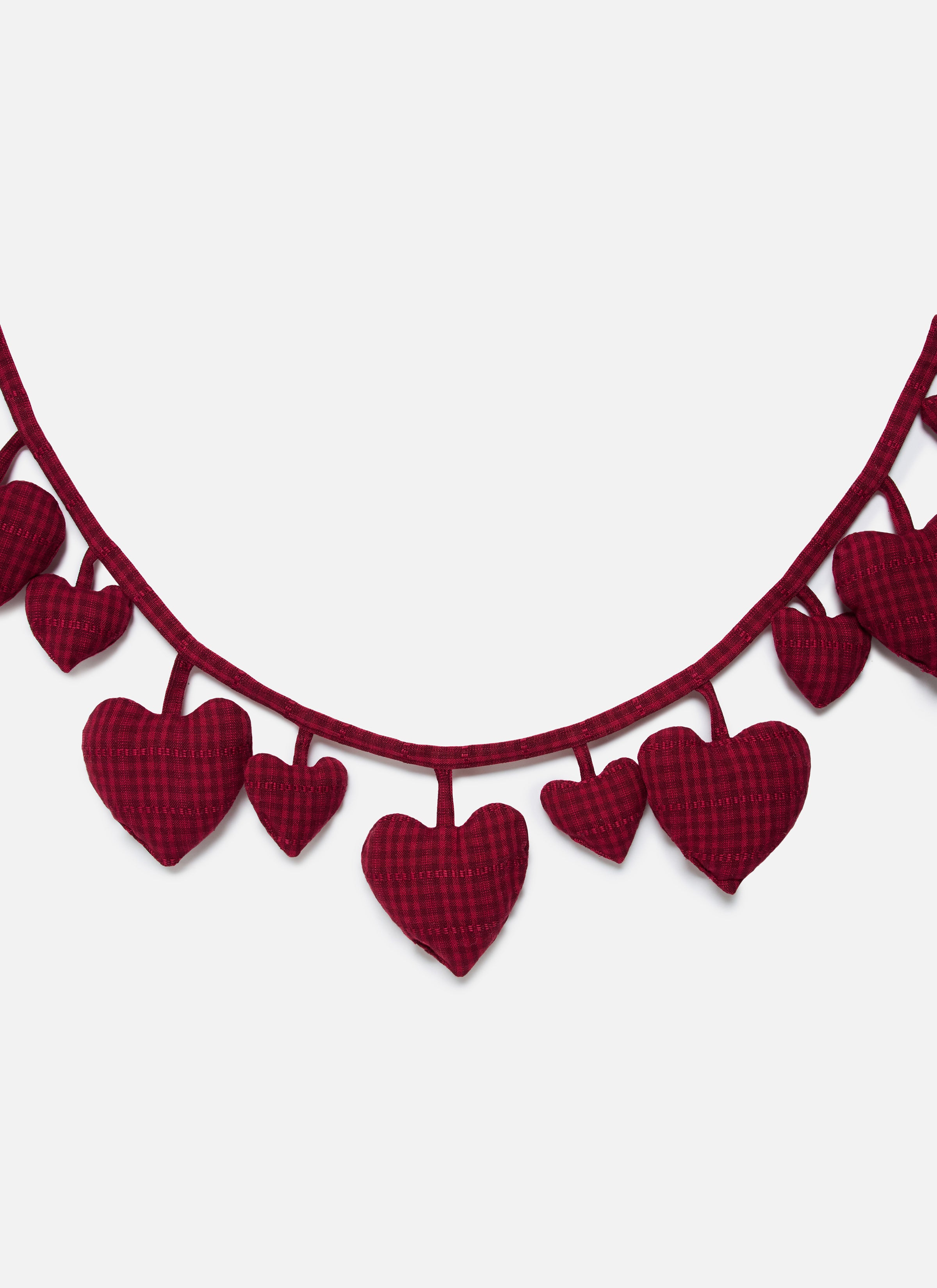 SOHO - Bordeaux Hearts Garland – Heather Taylor Home