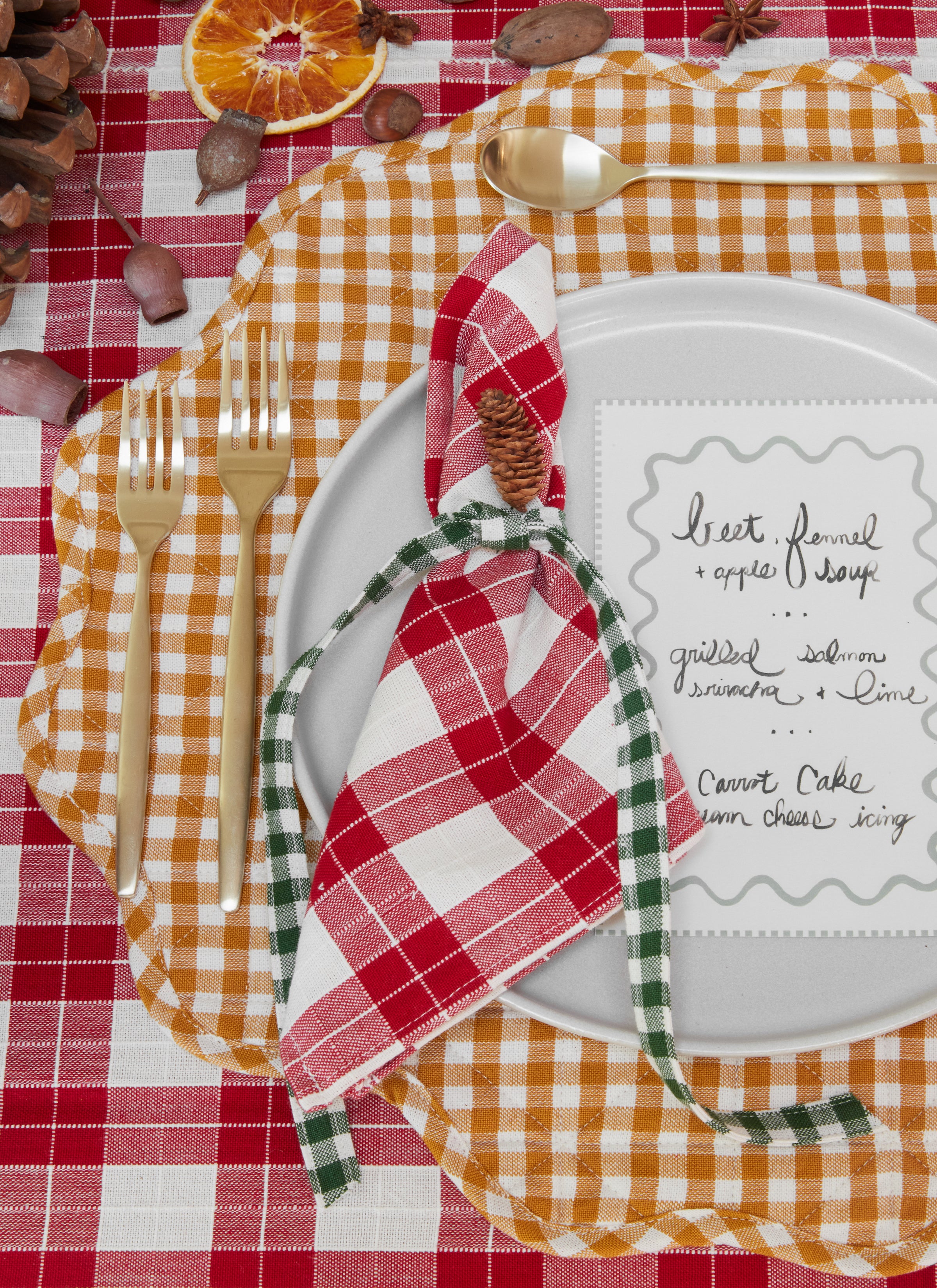 Heather Taylor Home Annabelle Tablecloth - Thumbnail 5