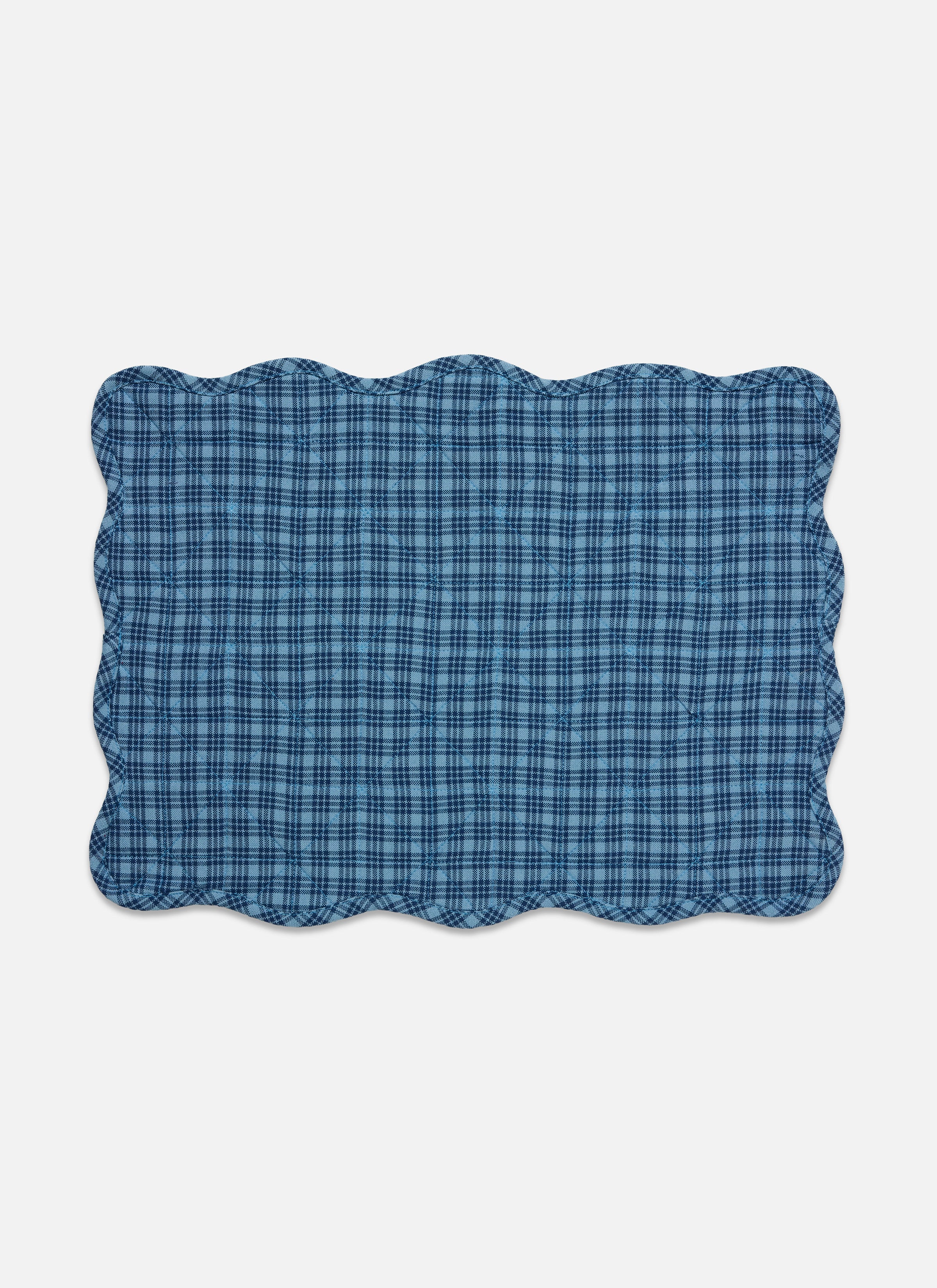 Katherine Plaid Midnight Scalloped Quilted Placemat
