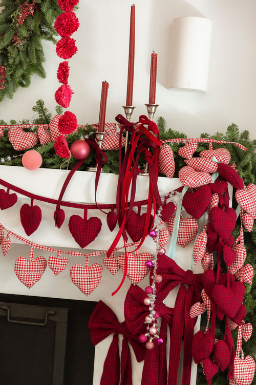 SOHO - Bordeaux Hearts Garland