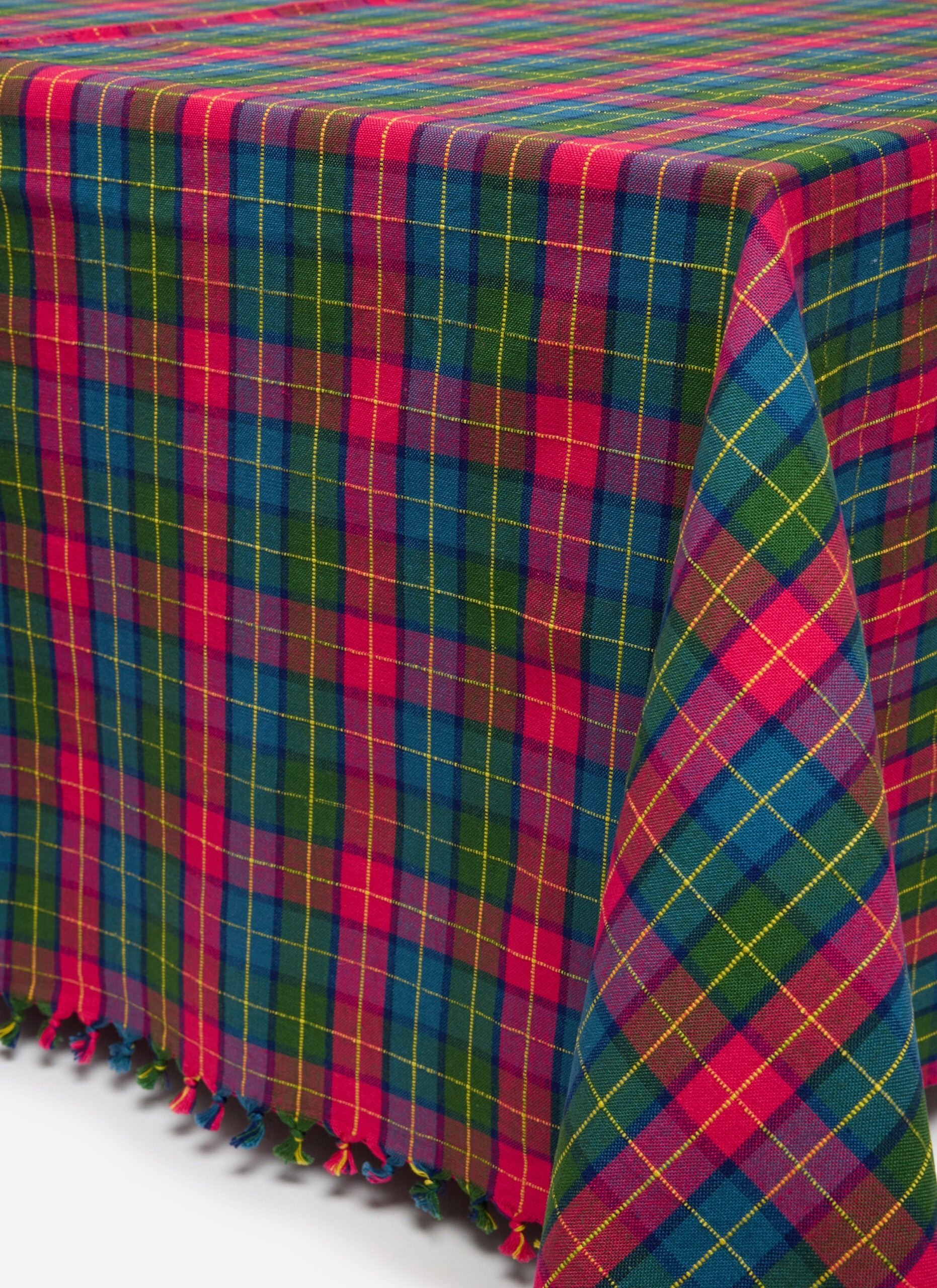 Holly Plaid Multi Tablecloth - Thumbnail 2