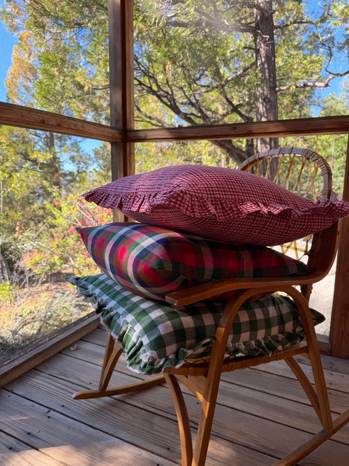SOHO - Red Pillow