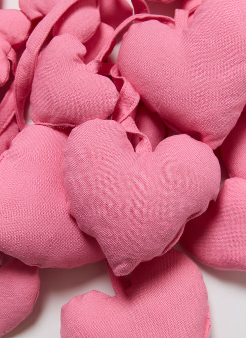 SOLID - Peony Hearts Garland