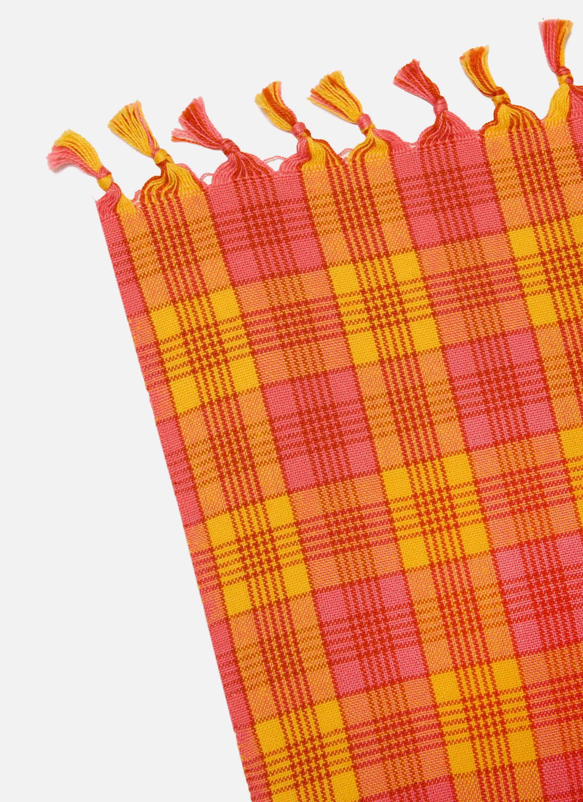 NANTUCKET PLAID Citrus Tablecloth - Thumbnail 4