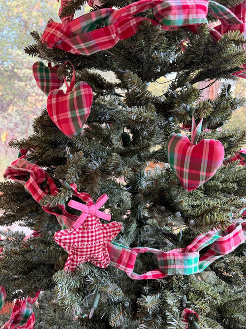 TALIA PLAID - Multi Heart Ornament