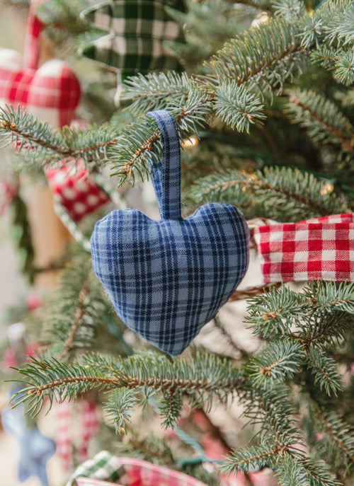 KATHERINE PLAID - Midnight Heart Ornament