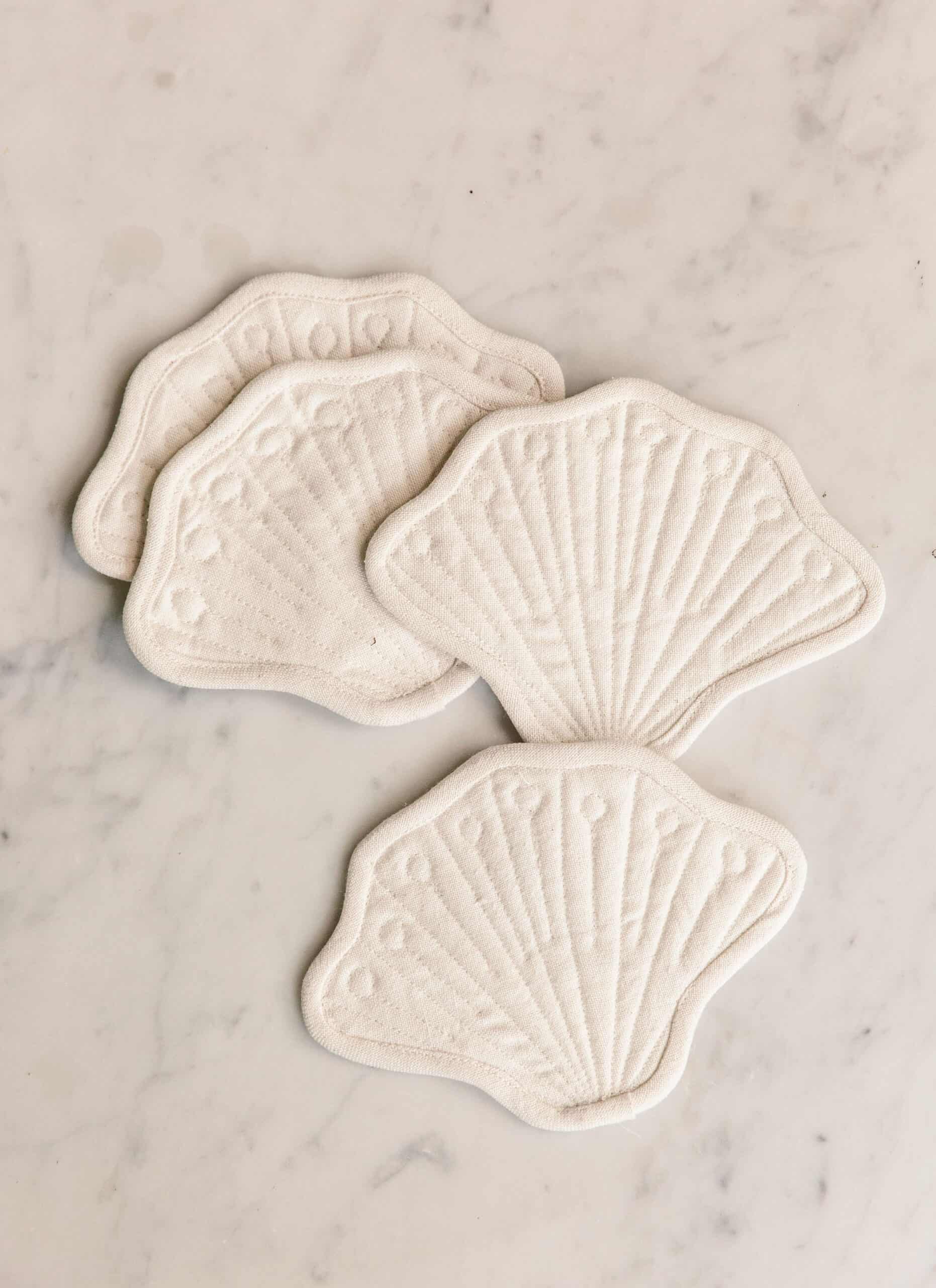 PEARL Quilted Shell Coaster Set